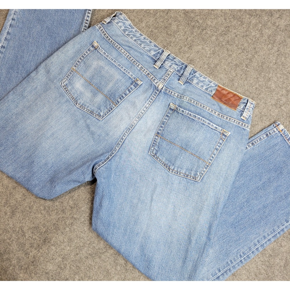 Tommy Bahama Jeans Mens 40X30 Blue Faded Standard Fit Straight Leg Vacation Vibe